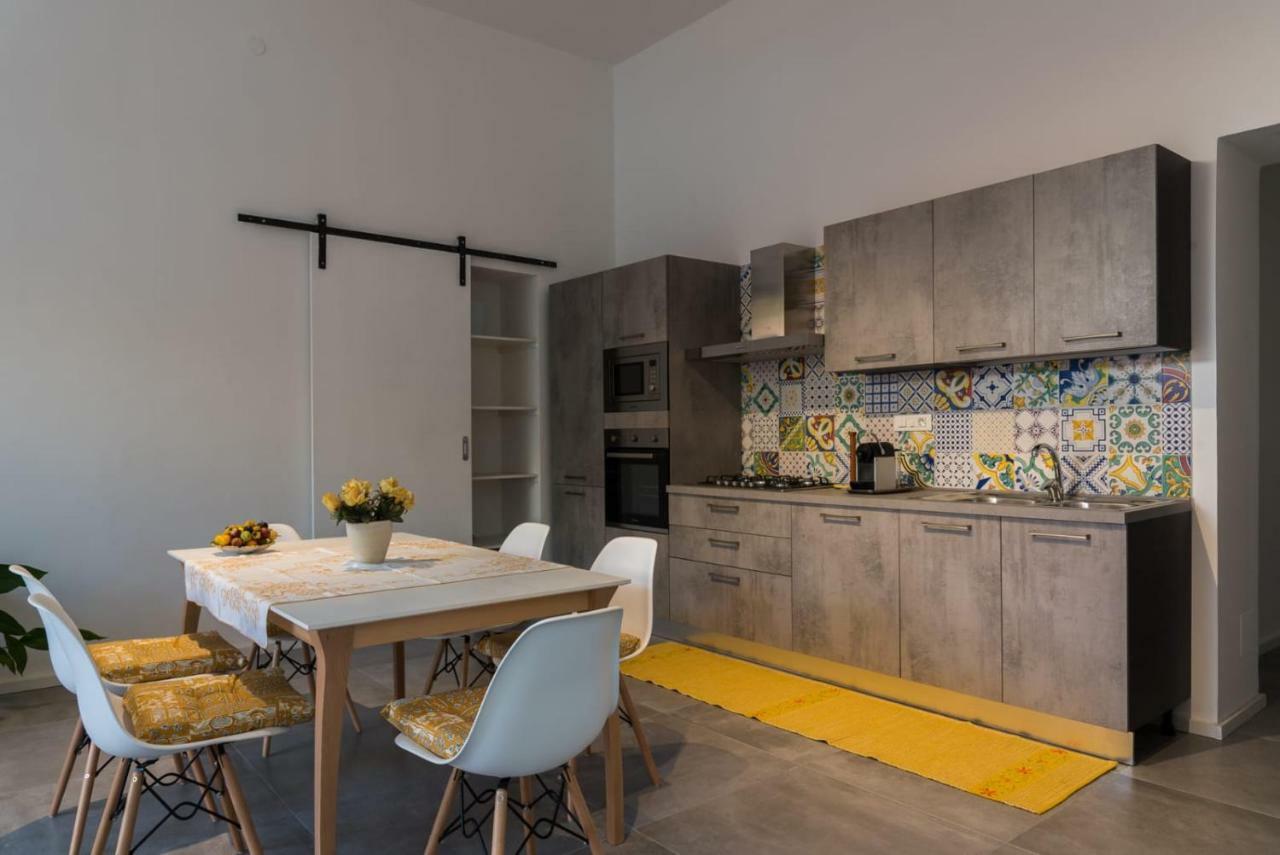 Nonna Vittoria Apartment Salerno Eksteriør bilde